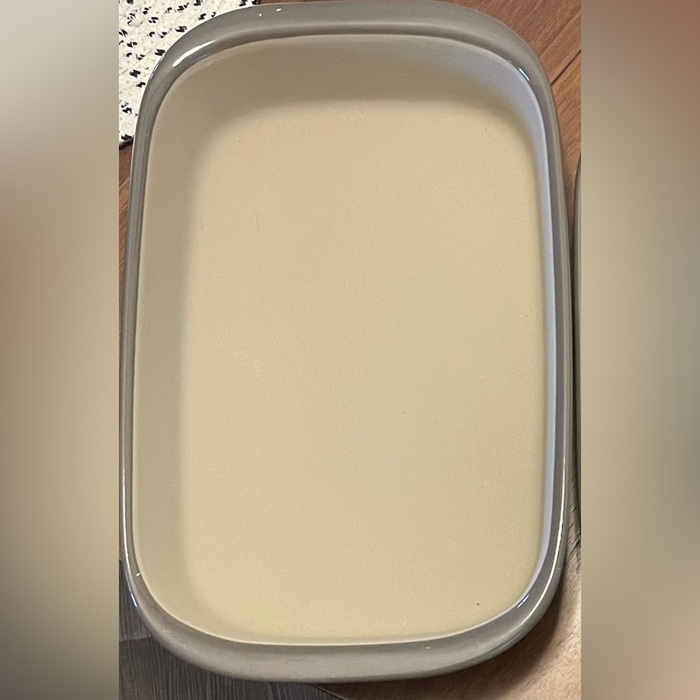 New without box Pampered Chef Stoneware Rectangular Baker 1203